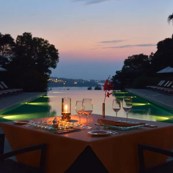 The Atta Terrace Club Towers, hotel in Onna