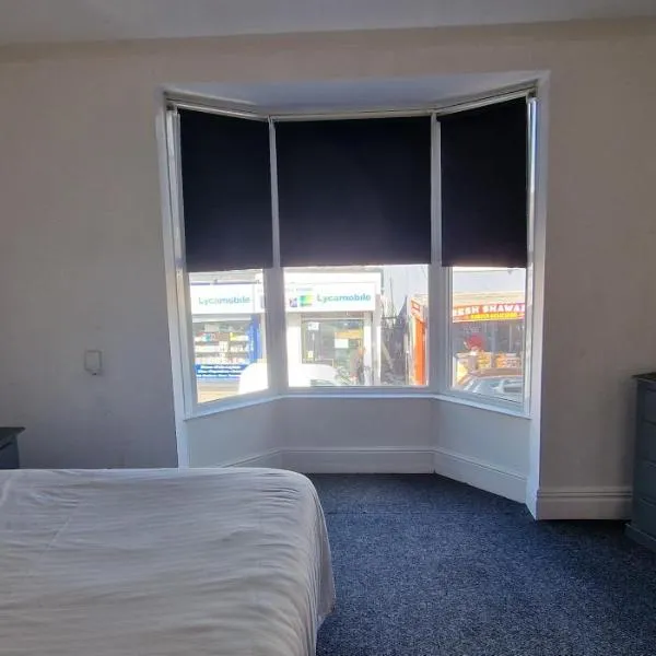 APARTMENT in CENTRAL DONCASTER, hotel in Doncaster