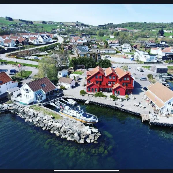 Sjøberg Hotell og Ferie Leiligheter, hotel in Østhusvik