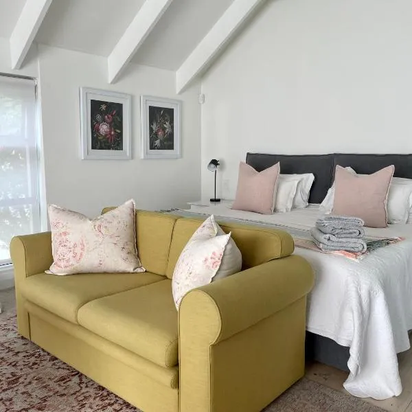 African Flame Apartment, hotel in Knysna
