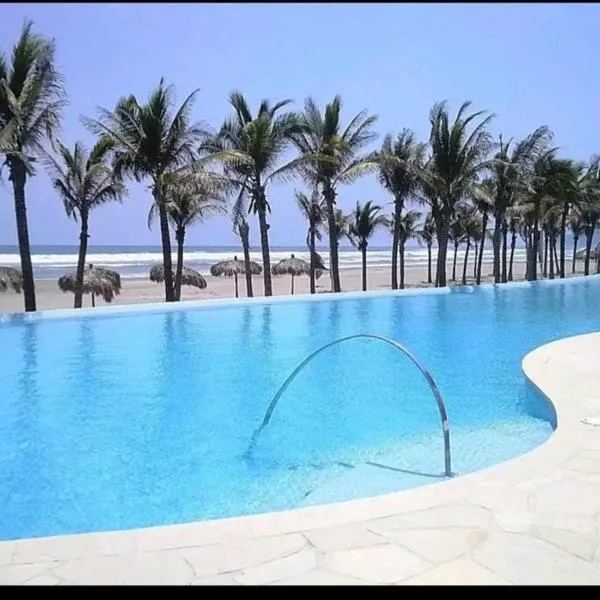 Disfruta a lo grande en la Isla Residences Acapulco, hotel in Acapulco