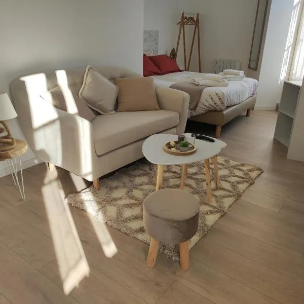 Résidence Manivi, hotel in Beaupréau