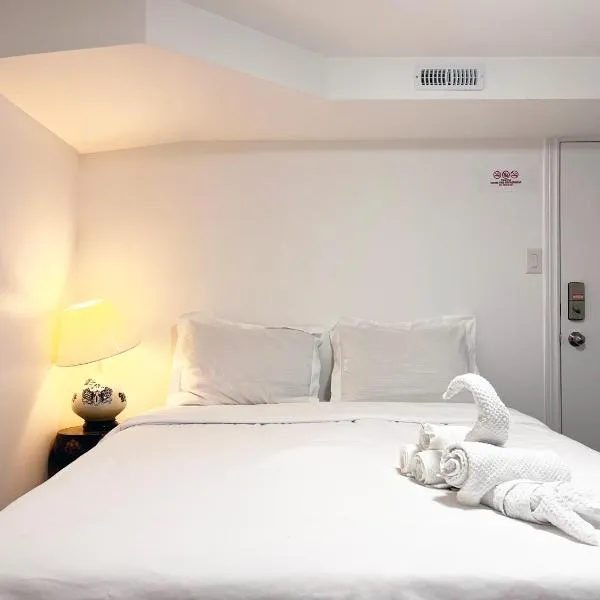 Simple & Tidy Private Rooms, hotel in Toronto