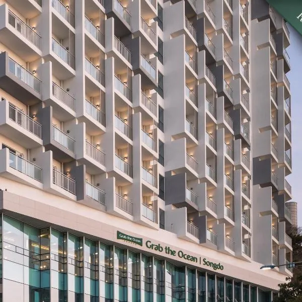 Grab The Ocean Songdo, hotel v destinaci Pusan