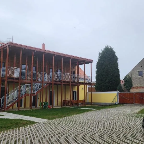 Penzion-Dubno，位于Dubno的酒店