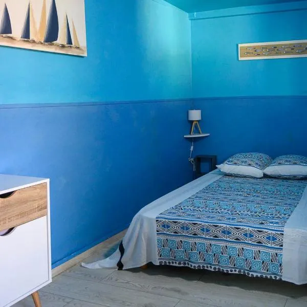 Les bungalows meublés du Pharest, hotel a Sainte-Suzanne