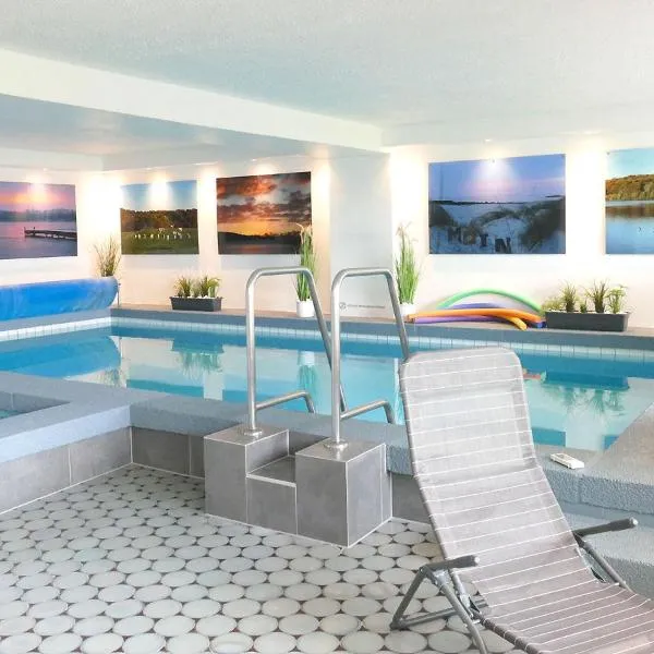 Hotel Diekseequell Superior am Dieksee, viešbutis mieste Malentė