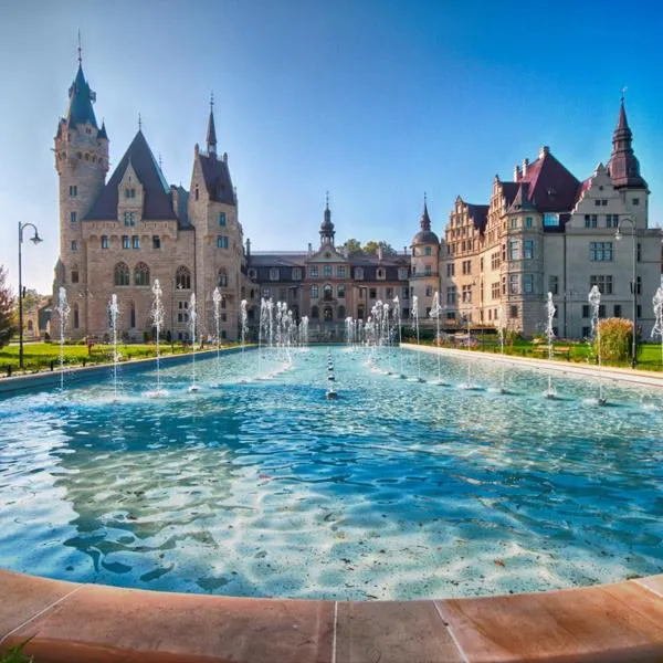 Moszna Zamek, hotel in Moszna