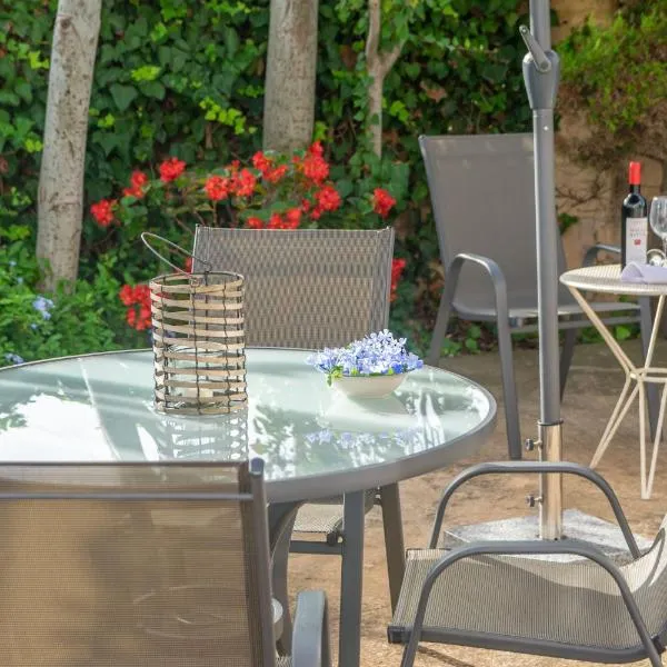 Cala Rafalino, ξενοδοχείο σε S'Illot