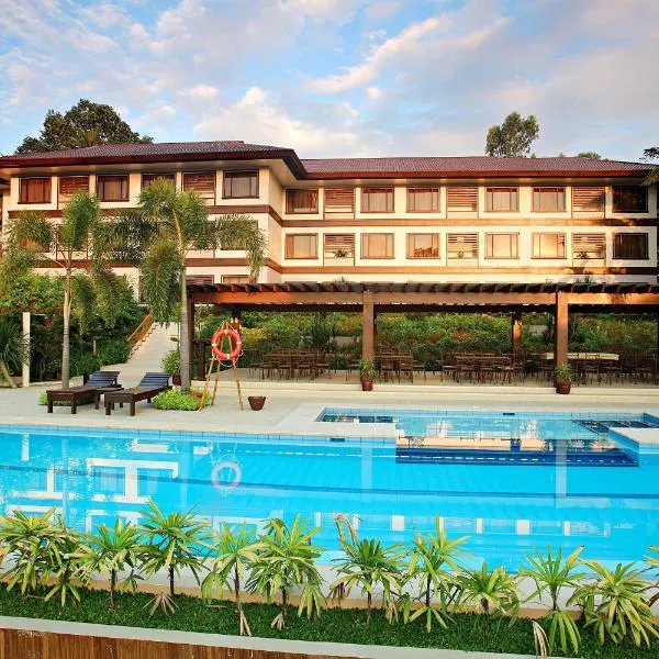 Hotel Tropika, hotel in Davao City