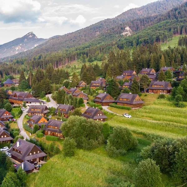 Resort Drevenice Terchova,位于特尔乔夫的酒店