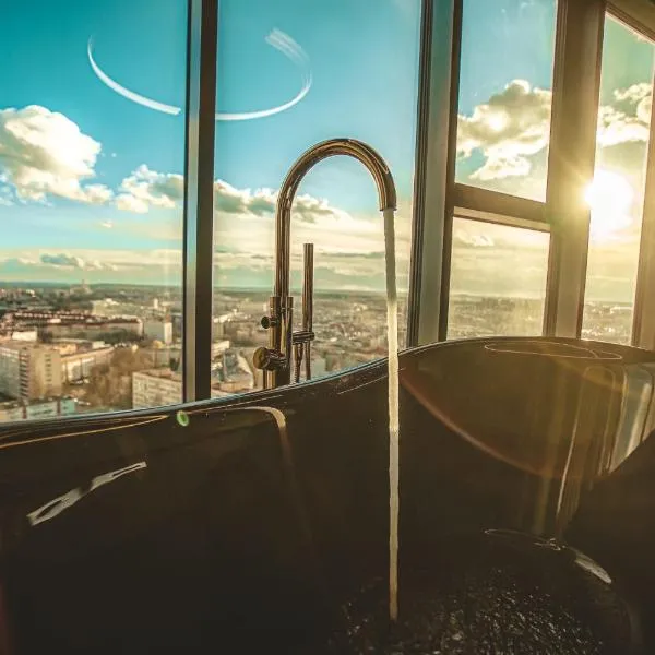Wanna na 20 piętrze, City View, Hanza Tower, hotel in Szczecin