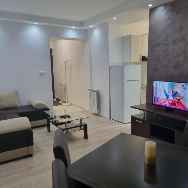 stan Slavija, hotel en Sajmište