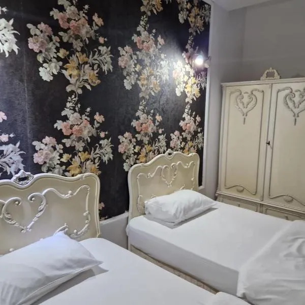 Nevis Fundeni, khách sạn ở Bucureşti