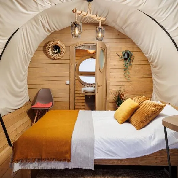 Glamping Spiritul Zimbrului, hotell i Vama Buzăului