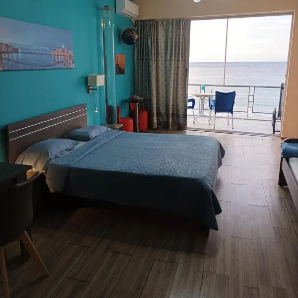 Blue Studios, hotel in Chania