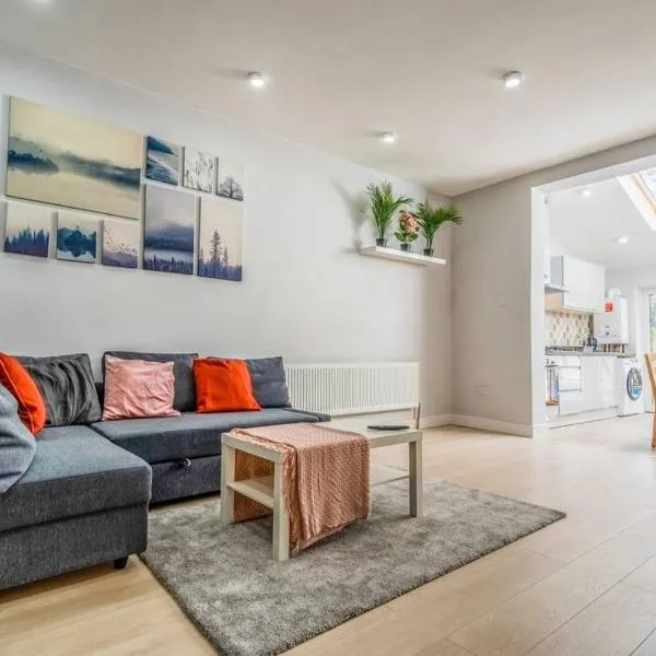 Lavish 2- bedroom Flat with Free Parking, hotel di Birmingham