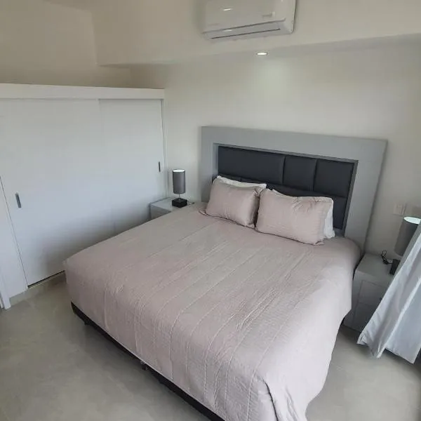 Hermoso departamento con alberca cerca de la playa, hôtel à Bucerías