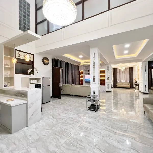 Wisma Selma Garuda, hotel in Kejayan