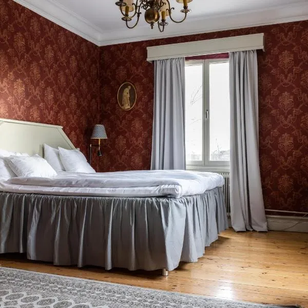 Park Hotel Linköping Fawlty Towers, viešbutis mieste Linšiopingas