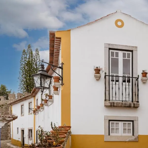 Casa de S. Thiago de Obidos, hotel in Óbidos
