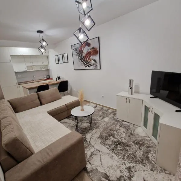 APARTLU, hotel in Kotor