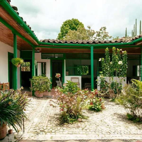 LUzArt, hotelli kohteessa Jardin