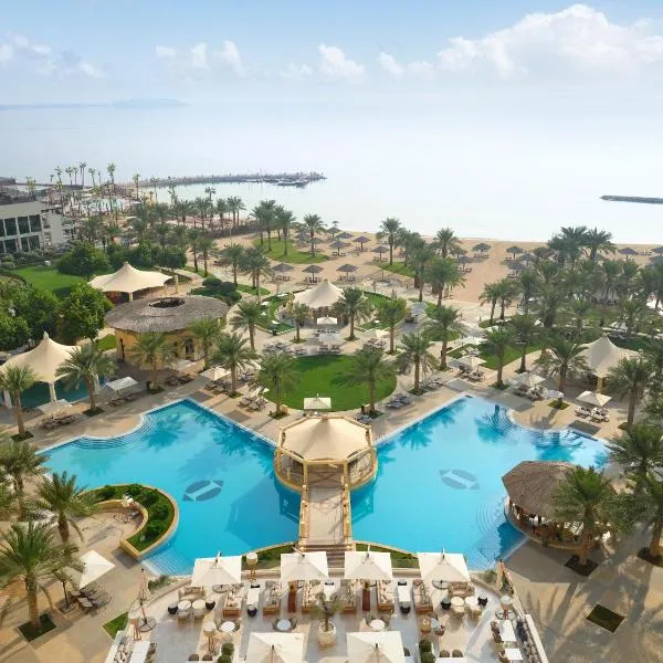 InterContinental Doha Beach & Spa by IHG, hotel in Doha