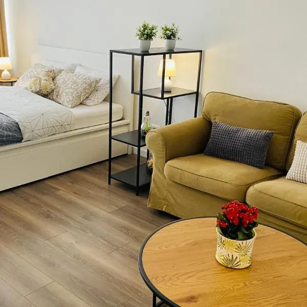 Church Hill Apartment, hotel in Daugavpils