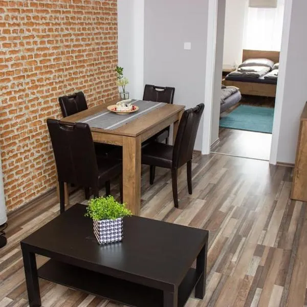 Broadway Apartments B2, hotel in Debrecen