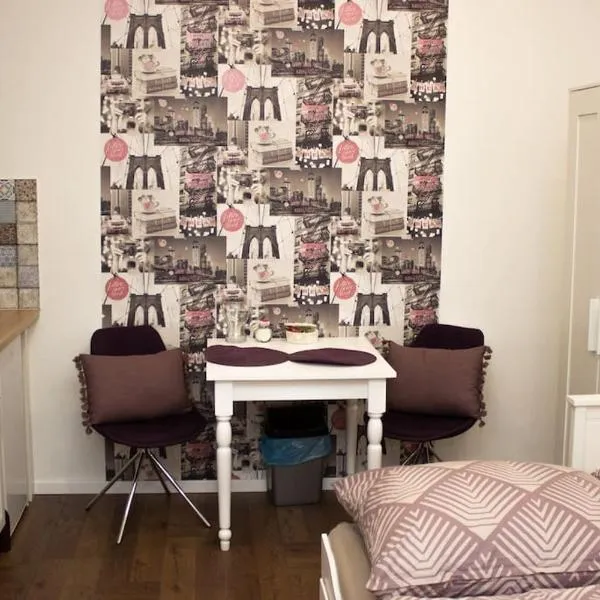 Broadway Apartments B1, hotel in Debrecen