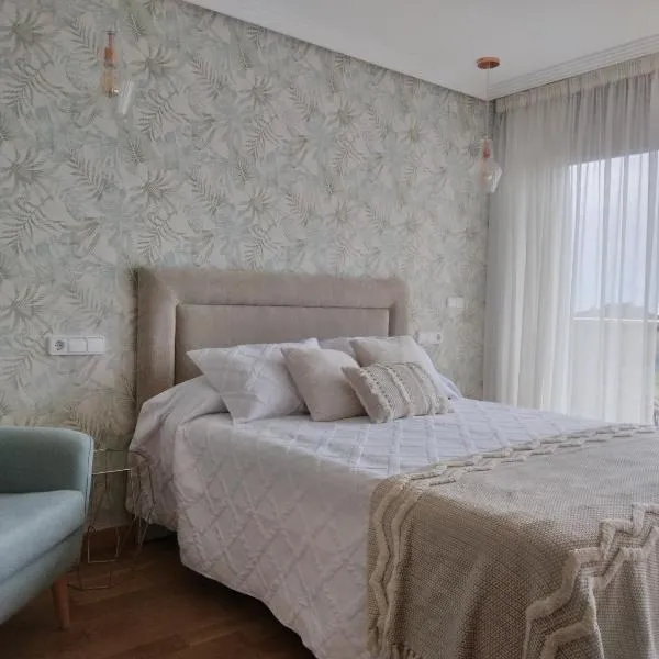 Chalet con vista a las Islas Cíes, hotel em Sanxenxo