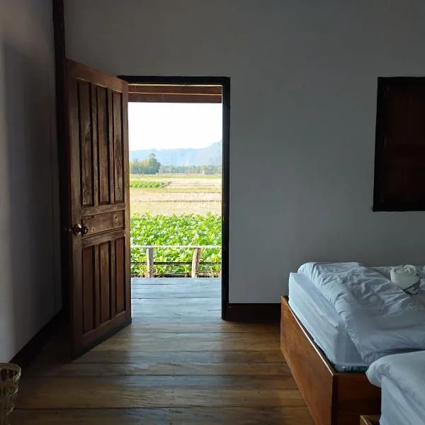 Konglor Khamchalern Guesthouse and Restaurant, hotel i Ban O