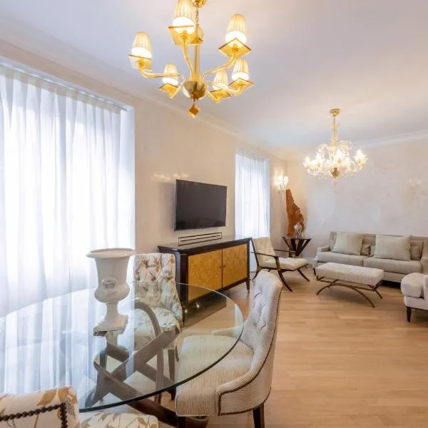 Milan Royal Suites - Centro Brera, hotel a Milano