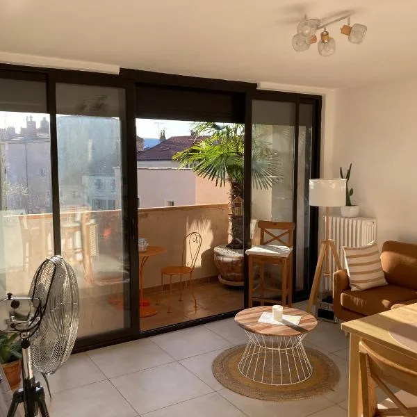 L'appartement du bonheur - Au Cœur des Volcans d'Auvergne sur la Route du Sud, Hotel in Issoire