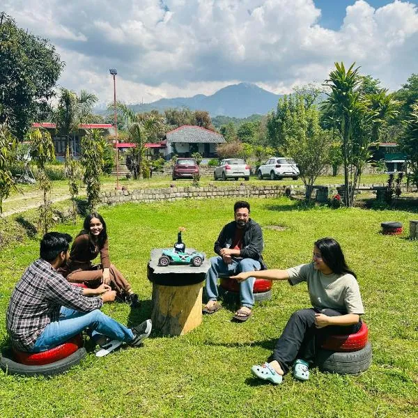 Dreamwoods A travellers farm, hotel in Dharamshala