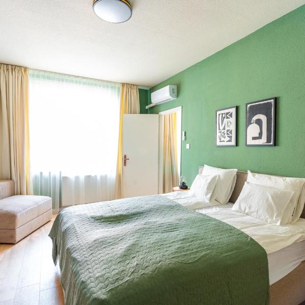 Sunny luxurious two bedroom home at Jewish district, Budapest