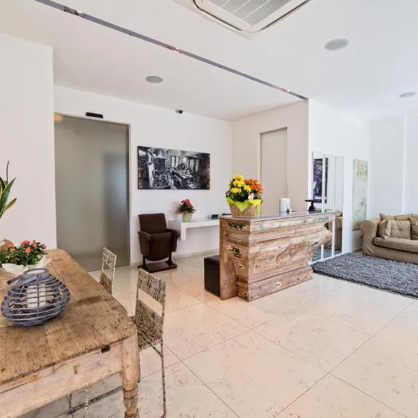 Hotel Country House La Radice, hotel in Civitanova Marche
