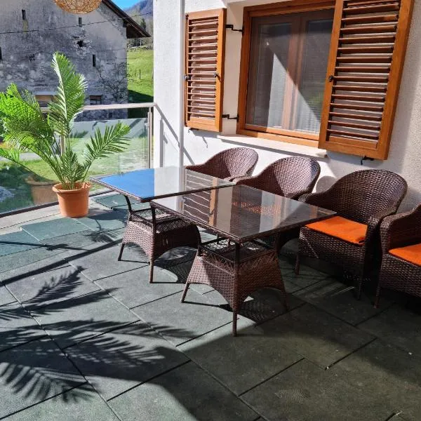 Nortra apartment, hotel v destinaci Tolmin