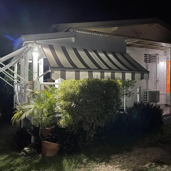 Bungalow les hibiscus, hotel v destinaci Saint-François