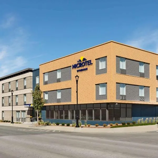 Microtel Inn & Suites by Wyndham Lachute, ξενοδοχείο σε Lachute