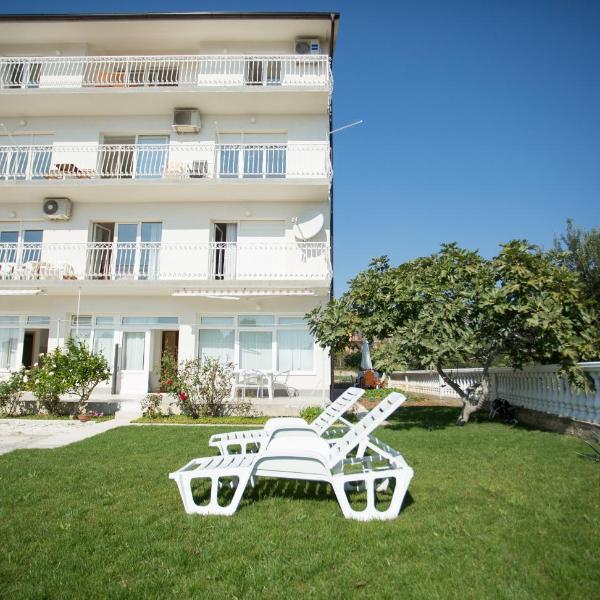 Beach Studio Apartment Ivana