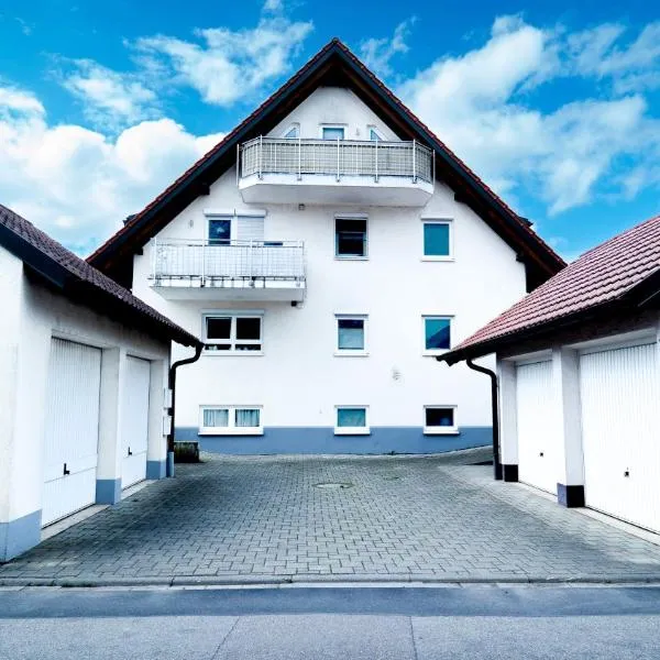 FeWo WOW II Schöne 2-Zimmer Maisonette Wohnung, hotel in Weisweil