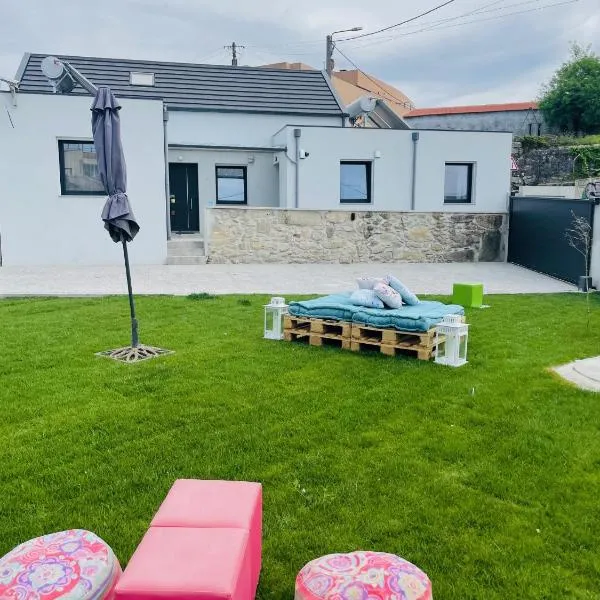 Porto Smart Apartments Comfort, hotel in Perafita