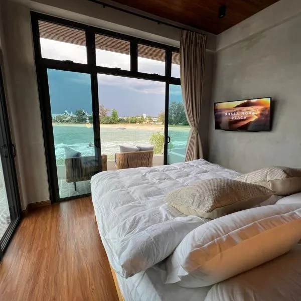 Ocean Nadi 4 Bedrooms Beachfront Villa PD, hotel in Port Dickson
