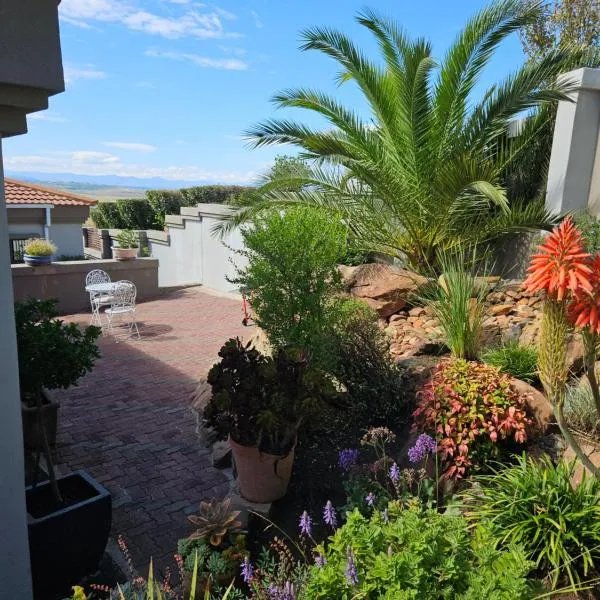Three Stones Executive Apartments, hotel v destinaci Maseru
