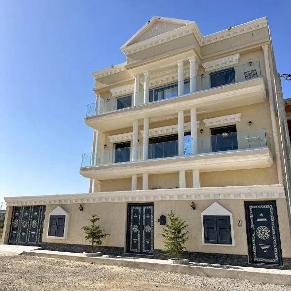 Lovely 3 Bedrooms Fully Equipped With Central Ac, hotel in Rejiche