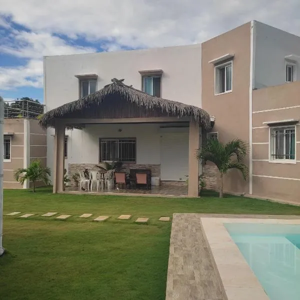 Résidence Ahitantsoa Majunga, hotel i Mahajanga