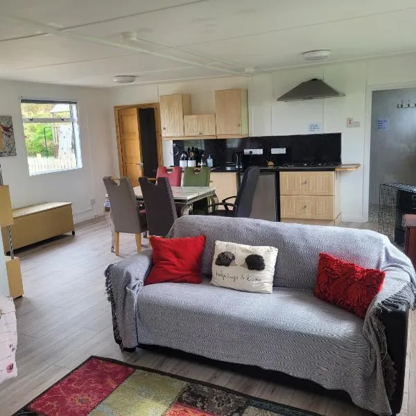 The Cabin Getaway, hotel di Derry Londonderry