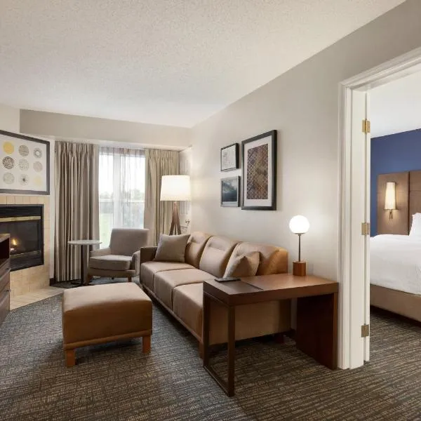 Residence Inn by Marriott Chicago / Bloomingdale, hotel u gradu 'Bloomingdale'
